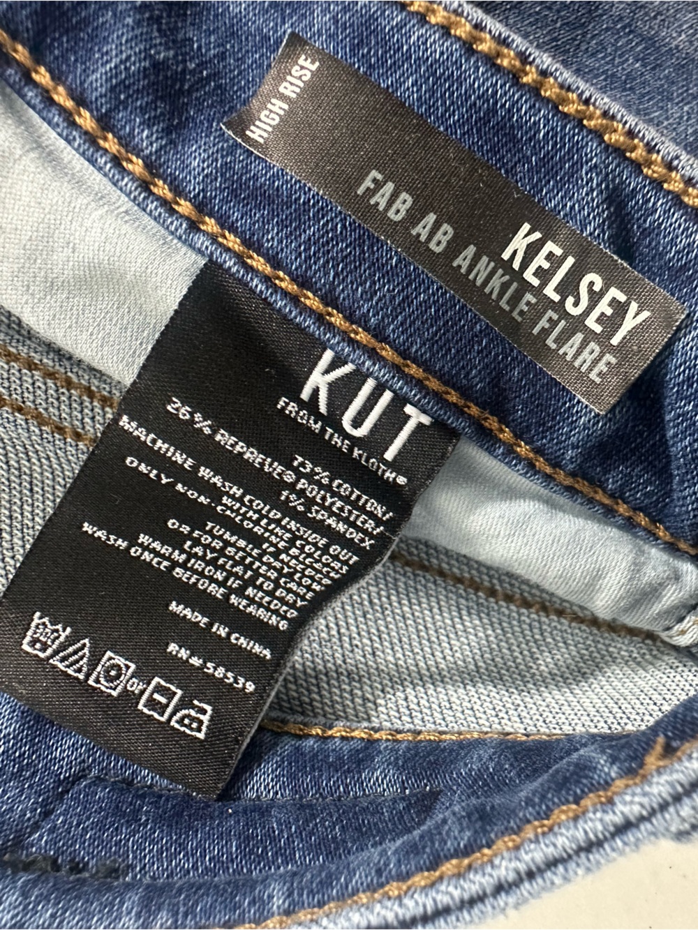 Kut from the Kloth Sz 6 Kelsey Fab Ab Ankle Flare Jeans High Rise Raw Hem Denim - Picture 9 of 13